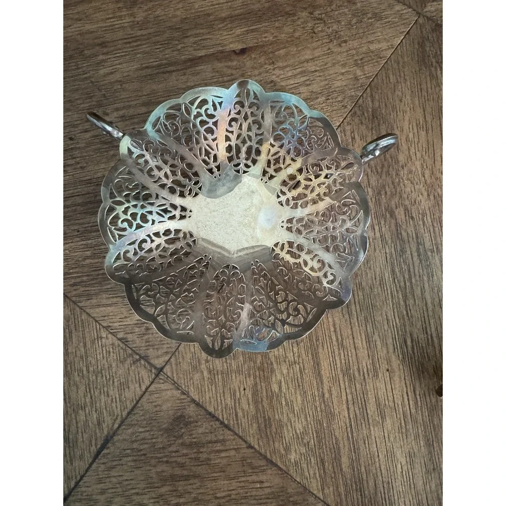 International Silver Co. 6 Inch Diameter Candy Dish, Lovelace. Jewelry,